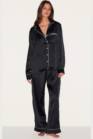 PRETTYLITTLETHING Contrast Piping Satin Long PJ Set