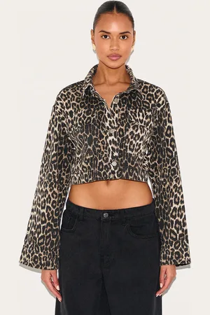 PRETTYLITTLETHING Leopard Print Denim Cropped Jacket