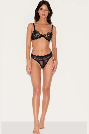 PRETTYLITTLETHING Mesh Stripe Thong