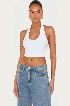 PRETTYLITTLETHING Basic Slinky Scoop Neck Halter Top