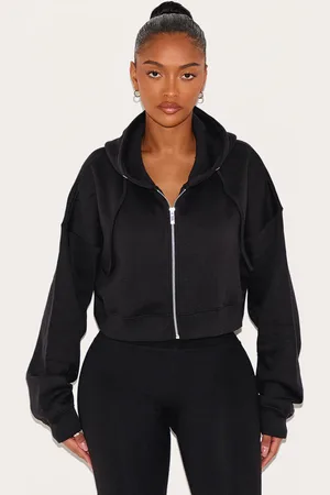 PRETTYLITTLETHING Shape Zip Front Long Sleeve Cropped Hoodie