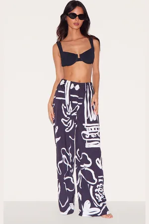 PRETTYLITTLETHING Monochrome Floral Beach Trousers