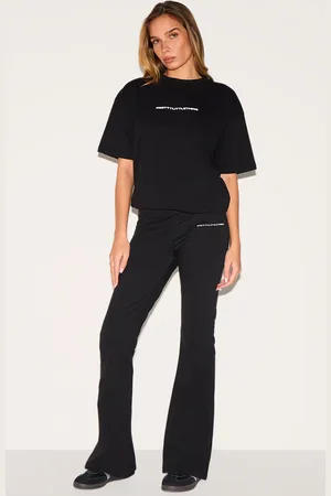PRETTYLITTLETHING Printed Flared Trousers