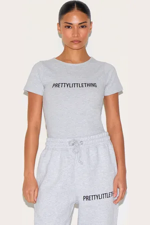PRETTYLITTLETHING Petite Logo Short Sleeve Bodysuit