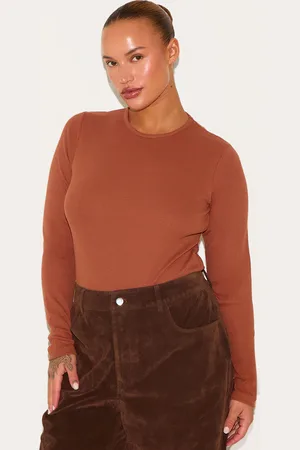 PRETTYLITTLETHING Plus Rust Basic Rib Long Sleeve Bodysuit