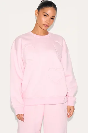 PRETTYLITTLETHING Petite Embossed Heart Detail Sweatshirt