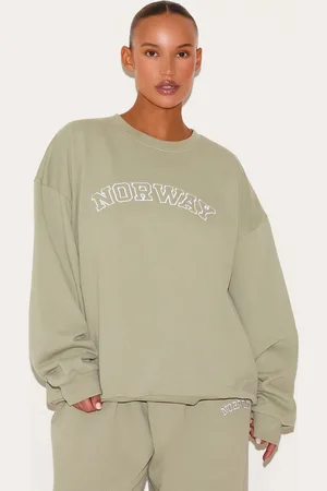PRETTYLITTLETHING Plus Khaki Premium Embroidered Norway Sweatshirt