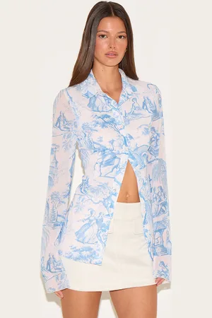 PRETTYLITTLETHING Printed Fitted Chiffon Shirt
