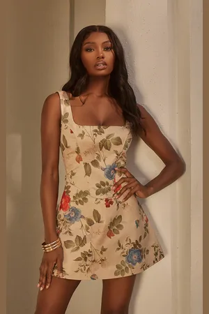 PRETTYLITTLETHING Floral Corset A Line Shift Dress