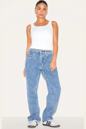 PRETTYLITTLETHING Petite Straight Leg High Waist Jeans