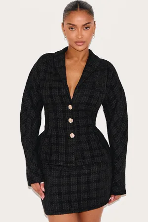 PRETTYLITTLETHING Shape Buckle Cinched Cocoon Sleeve Hammered Button Blazer