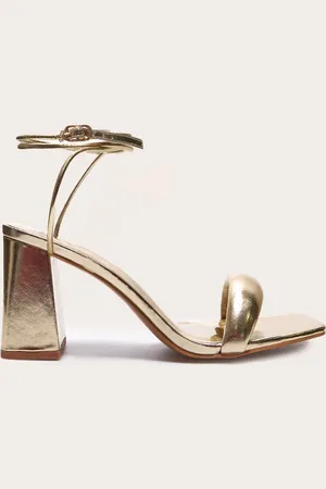 PRETTYLITTLETHING Gold Wide Fit Pu Square Toe Quilted Low Block Heeled Sandals