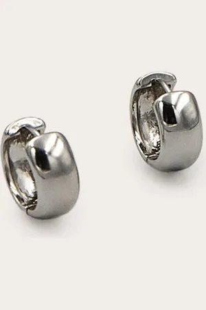 PRETTYLITTLETHING Silver Chunky Mini Hoop Earring