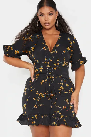 PRETTYLITTLETHING Plus Floral Corset Swing Dress