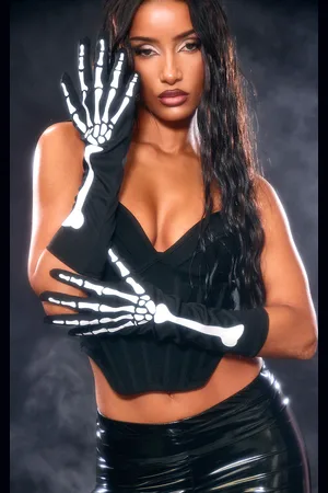PRETTYLITTLETHING Skeleton Gloves
