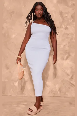 PRETTYLITTLETHING Plus Textured Twist One Shoulder Maxi Dress