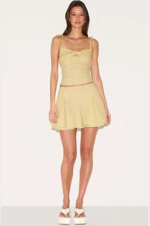 PRETTYLITTLETHING Striped Pleated Mini Skirt