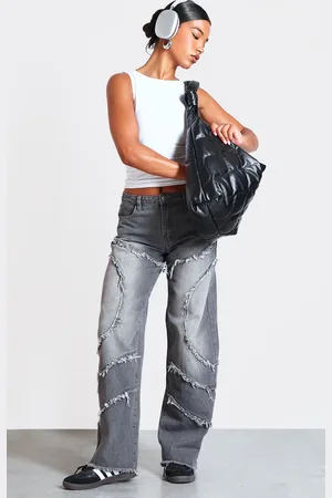 PRETTYLITTLETHING Dark Washed Asymmetric Frayed Detail Mid Rise Straight Leg Jeans
