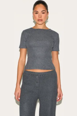 PRETTYLITTLETHING Charcoal Brushed Ribbed Fitted T-Shirt