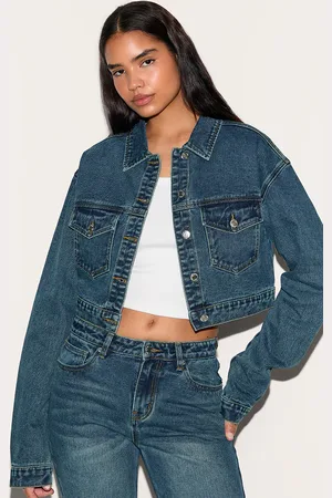 PRETTYLITTLETHING Tall Pocket Detail Cropped Denim Jacket