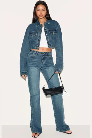 PRETTYLITTLETHING Tall Back Pocket Detail Flare Jeans
