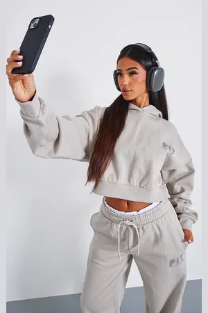 PRETTYLITTLETHING Petite Premium Stone Printed Boxy Hoodie