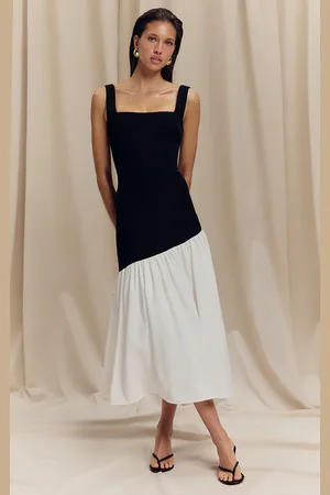 PRETTYLITTLETHING Monochrome Contrast Pleated Hem Square Neck Midaxi Dress