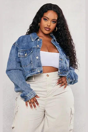 PRETTYLITTLETHING Plus Cropped Denim Jacket