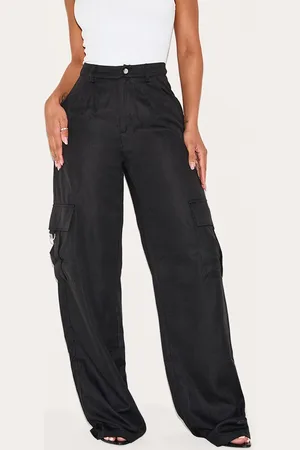PRETTYLITTLETHING Shape Buckle Detail Cargo Wide Leg Trousers