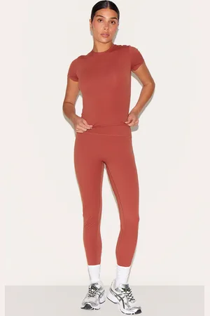 PRETTYLITTLETHING Petite Sculpt High Waist Gym Leggings