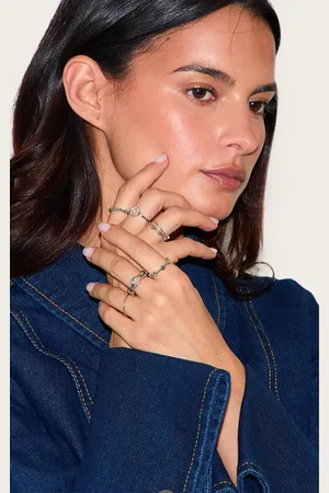 PRETTYLITTLETHING Silver Assorted Shape Twist Ring Set