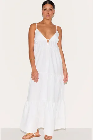 PRETTYLITTLETHING Petite Strappy Tiered Maxi Dress
