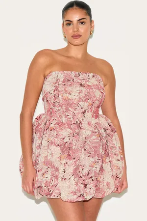 PRETTYLITTLETHING Plus Floral Tapestry Bandeau Extreme Puffball Dress