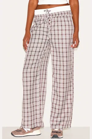 PRETTYLITTLETHING Gingham Print Button Front Straight Leg Trousers