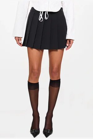 PRETTYLITTLETHING Drawstring Double Waistband Tailored Pleated Mini Skirt
