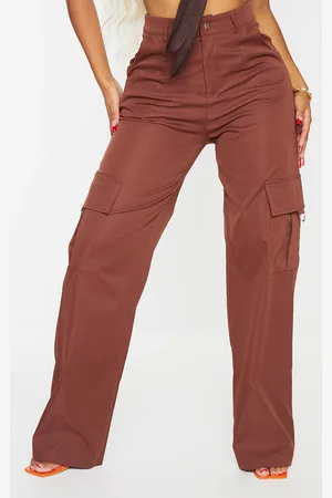 PRETTYLITTLETHING Shape Buckle Cargo Wide Leg Trousers