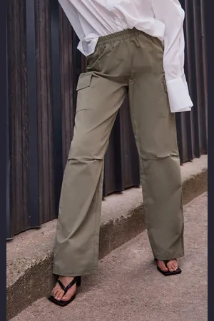 PRETTYLITTLETHING Khaki Elasticated Waist Straight Leg Cargo Pants