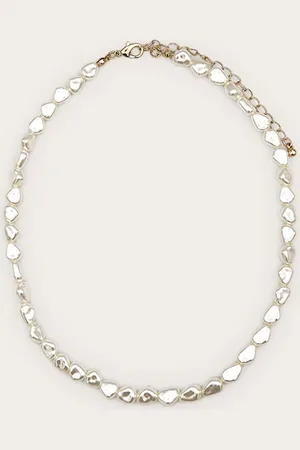 PRETTYLITTLETHING Textured Pearl Choker