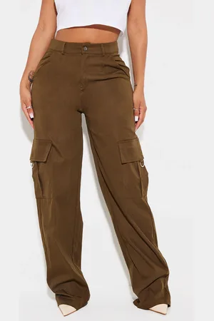 PRETTYLITTLETHING Shape Green Buckle Detail Cargo Wide Leg Trousers