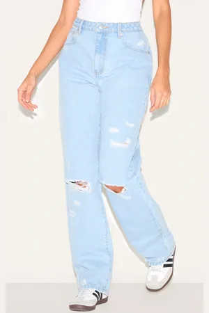 PRETTYLITTLETHING Distressed Style Boyfriend Jeans