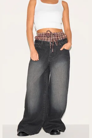 PRETTYLITTLETHING Petite Denim Double Layered Boxer Boyfriend Jeans
