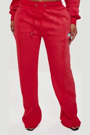 PRETTYLITTLETHING Shape Wide Leg Joggers