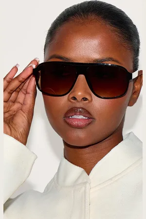 PRETTYLITTLETHING Slim Aviator Sunglasses