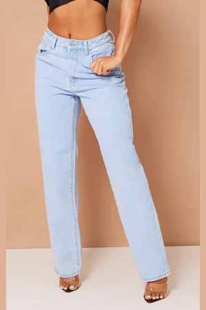 PRETTYLITTLETHING Dipped Back Waistband Boyfriend Jeans