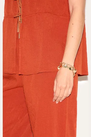 PRETTYLITTLETHING Gold Chunky Engraved Link Pendant Disk Bracelet