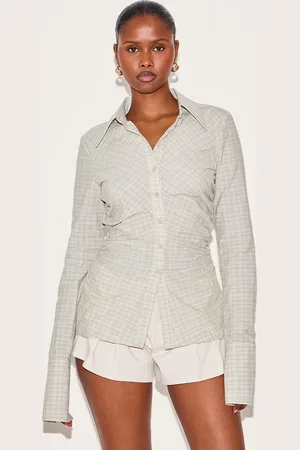 PRETTYLITTLETHING Check Fitted Ruched Side Shirt