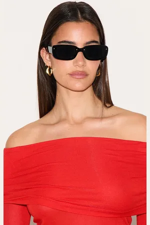PRETTYLITTLETHING Smooth Square Sunglasses