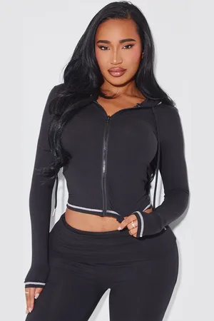PRETTYLITTLETHING Shape Sculpted Contrast Stitch Zip Through Hoodie