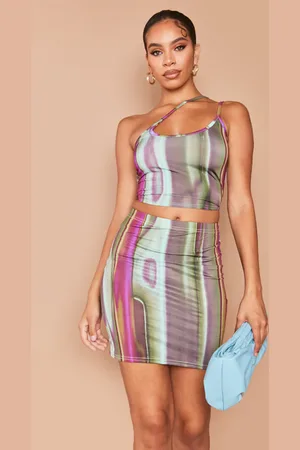 PRETTYLITTLETHING Abstract Print Slinky Asymmetric Strap Detail Crop Top