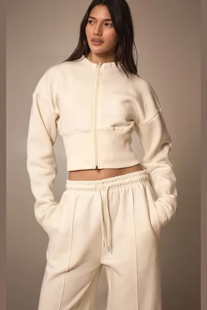 PRETTYLITTLETHING Cream Extreme Cinched Waist Sweatshirt